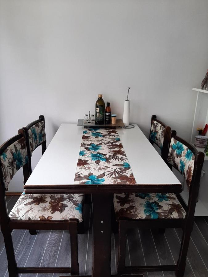 Flamingo 365 - Near City Center With Free Parking Сараево Екстериор снимка