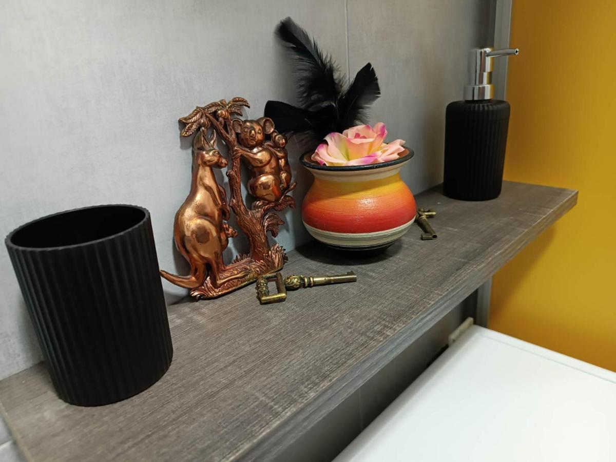 Flamingo 365 - Near City Center With Free Parking Сараево Екстериор снимка