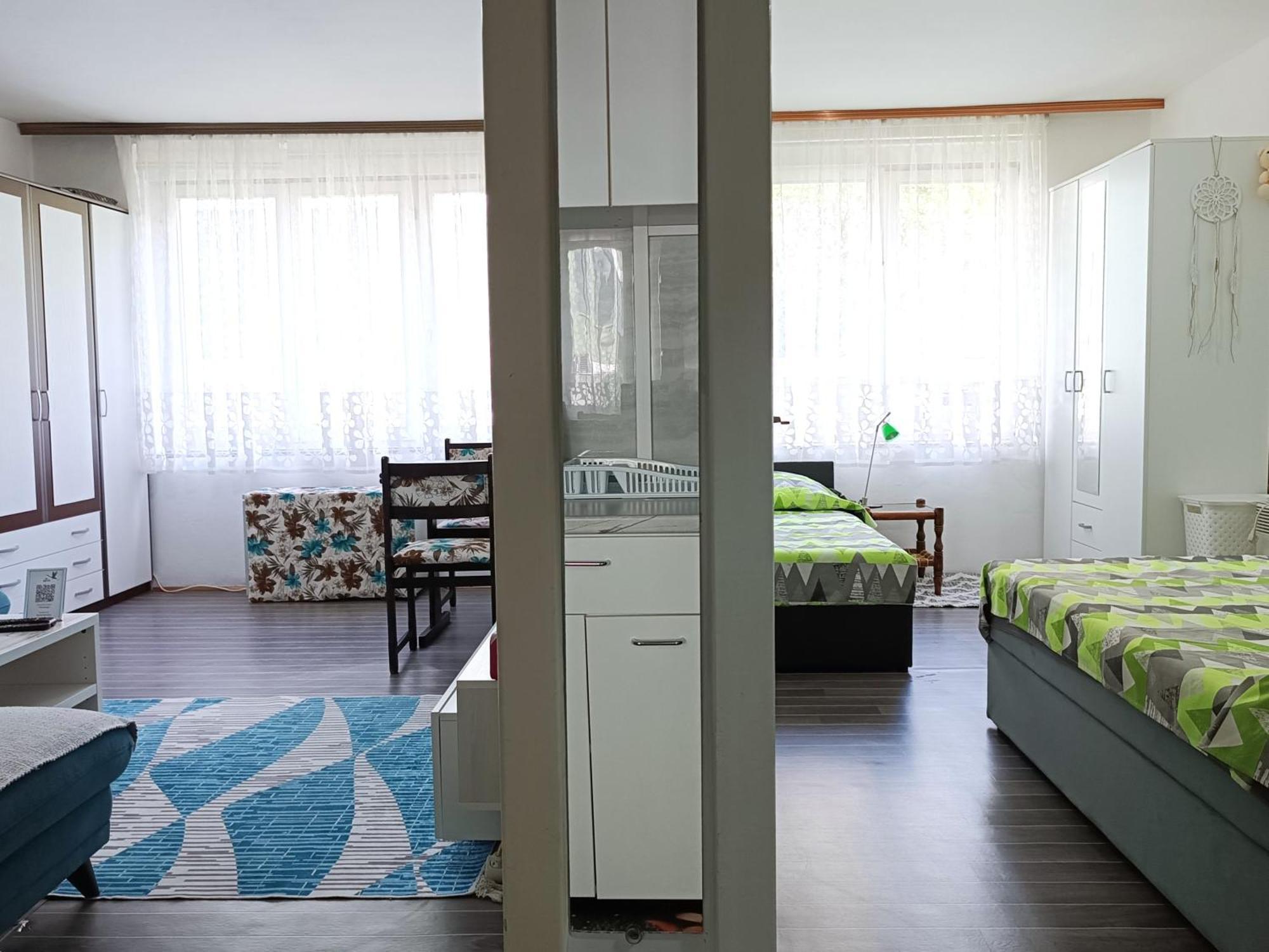 Flamingo 365 - Near City Center With Free Parking Сараево Екстериор снимка